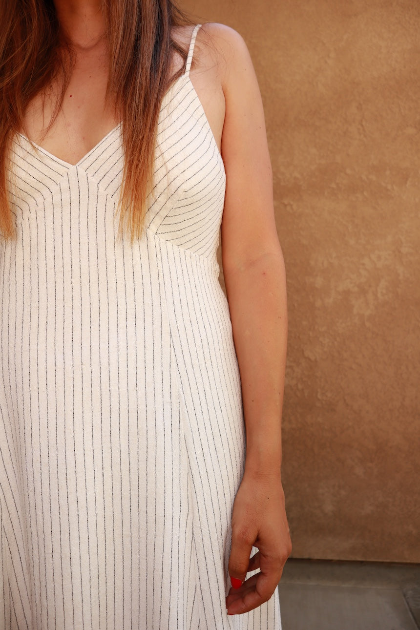 LINEN MIDI DRESS