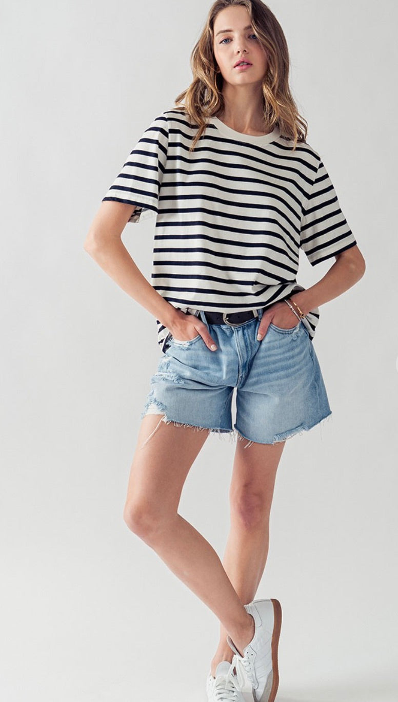 Short Sleeve Stripped Shirt