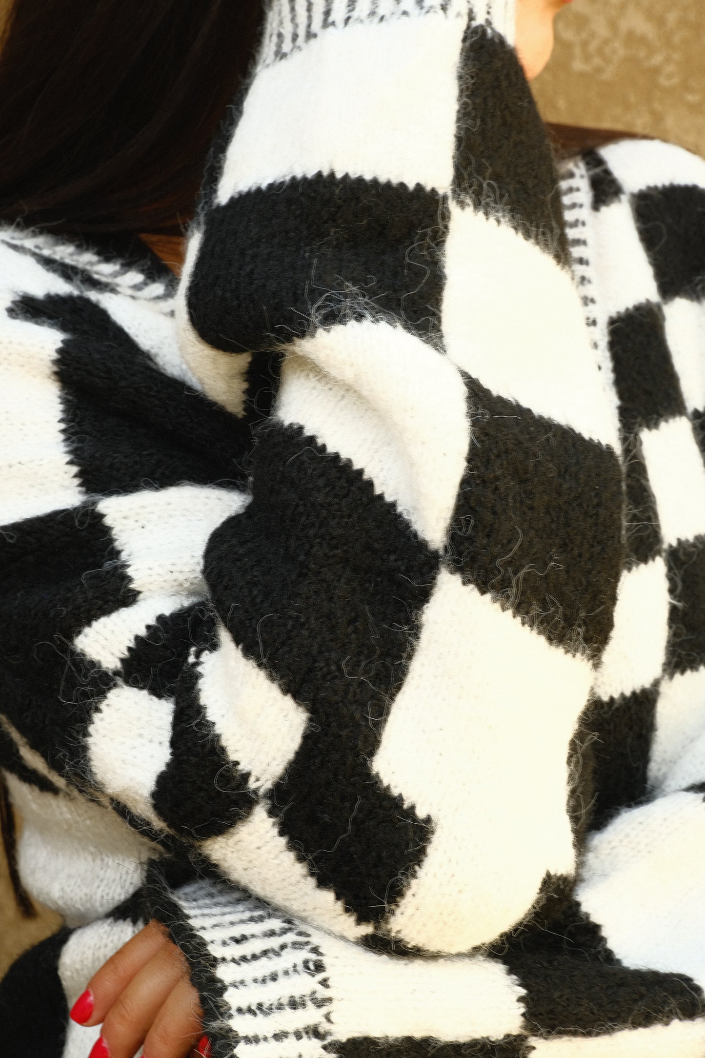 Avril Oversized Checkered Cardigan